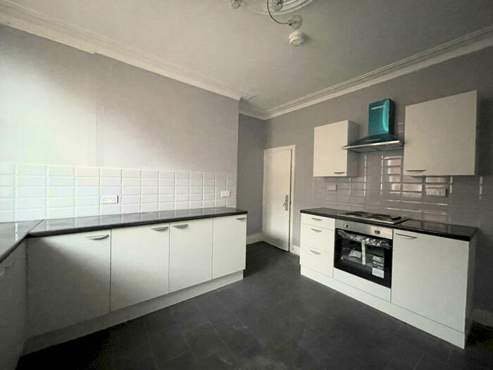 4 Bedroom Terraced House To Rent In Nowell Crescent, Leeds, West Yorkshire, LS9