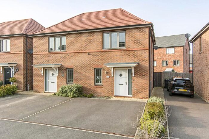2 Bedroom Semi Detached House For Sale In Florence Grove, Market Harborough, LE16