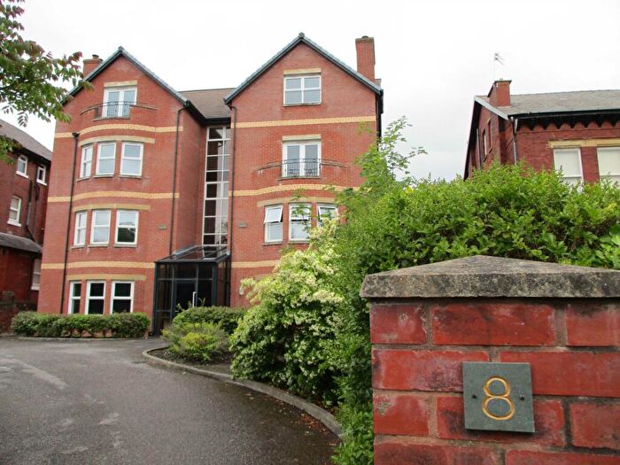 2 Bedroom Flat To Rent In Flat, Park Avenue, Southport, Pr Ls, PR9