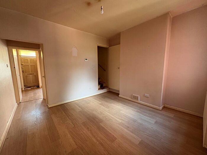 2 Bedroom Terraced House For Sale In Parkes Street, Smethwick, B67