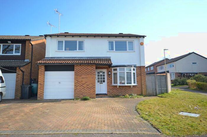 4 Bedroom Detached House To Rent In York Close, Whitehill, GU35