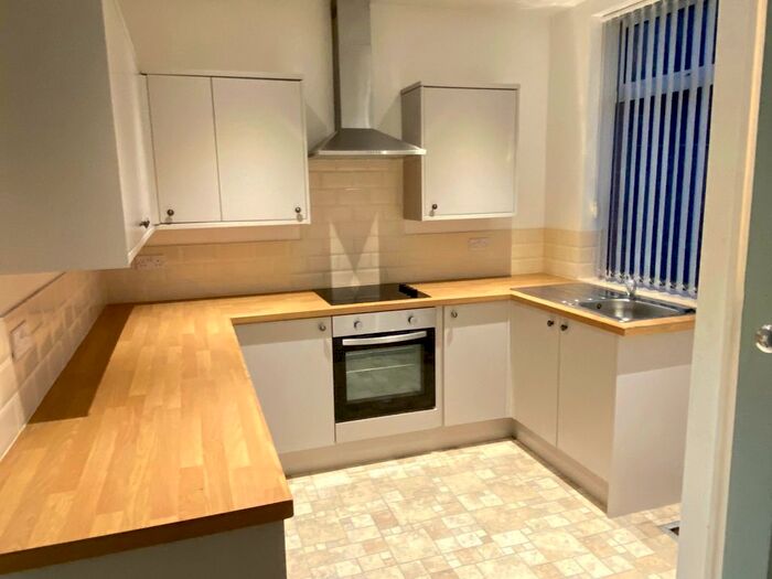 3 Bedroom Property To Rent In Bingham Park Crescent, Sheffield S11