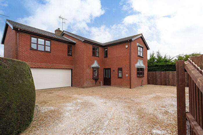 5 Bedroom Detached House For Sale In Wisteria Way, Bourne, PE10