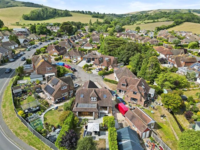 4 Bedroom Detached House For Sale In Mill Close, Wannock, BN26