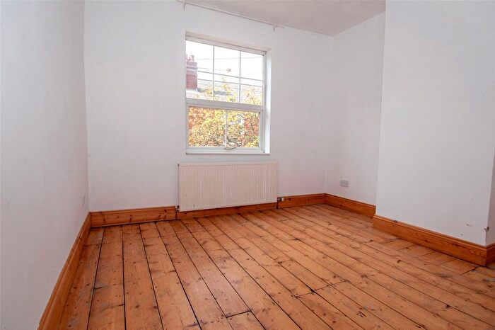 2 Bedroom End Terrace House To Rent In May Avenue, Runcorn Road, Balsall Heath, Birmingham, B12