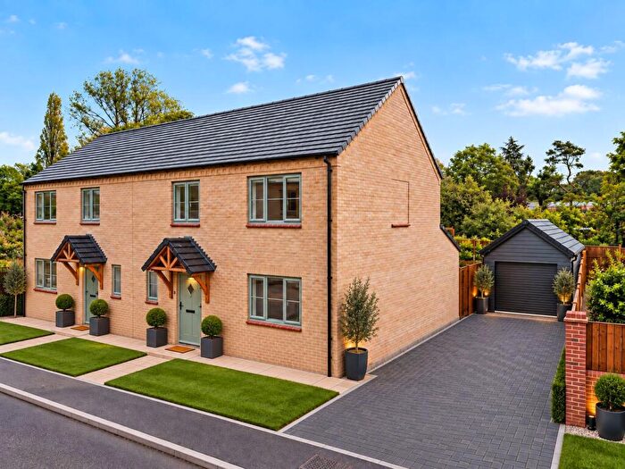 3 Bedroom Semi-Detached Bungalow For Sale In High Street, Wrestlingworth, Sandy, SG19