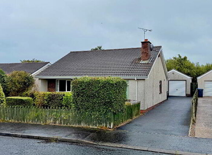 4 Bedroom Detached Bungalows For Sale In Vale Park, Portrush, BT56