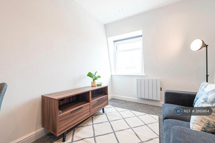 1 Bedroom Flat To Rent In Copley Road, Retford, DN22