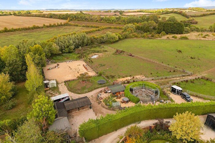 3 Bedroom Semi-Detached House For Sale In Stretton On Fosse, Moreton-in-Marsh, Gloucestershire, GL56