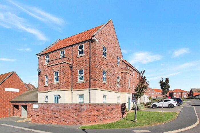 2 Bedroom Flat To Rent In , Nina Carroll Way, Kettering, NN16