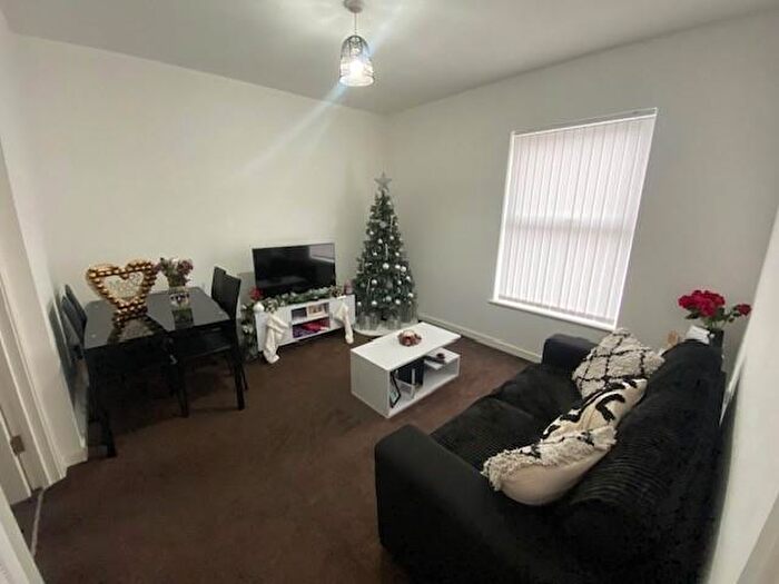 2 Bedroom Apartment To Rent In St Peters Street, Northampton, NN1