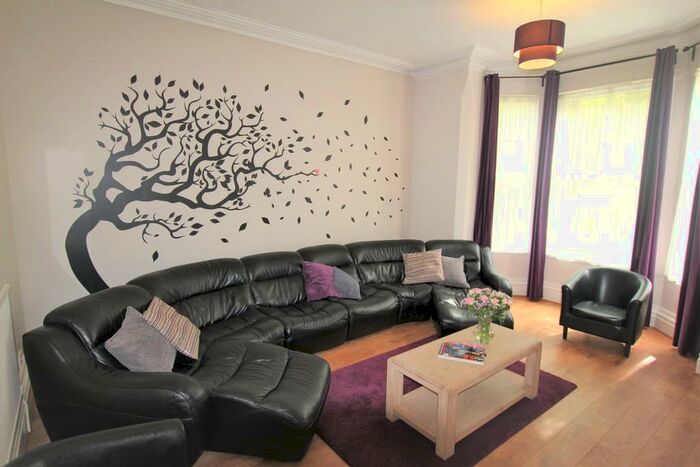 8 Bedroom Semi-Detached House To Rent In Waterloo Crescent, The Arboretum, Nottingham, NG7