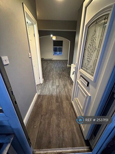 1 Bedroom Flat To Rent In High Street, Studley, B80