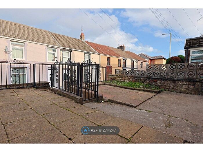 2 Bedroom Terraced House To Rent In Wind Street, Aberdare, CF44