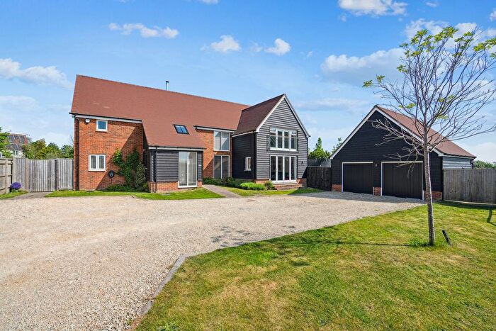 5 Bedroom Detached House For Sale In High Street, Upton, OX11