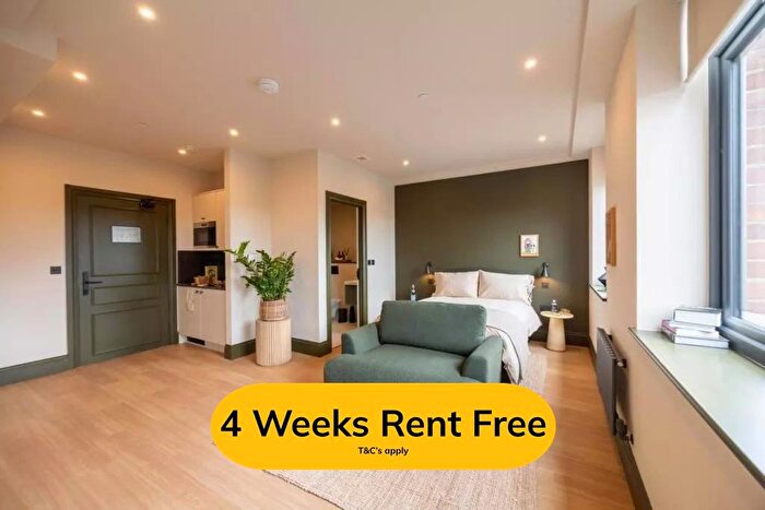 Studio To Rent In West Street, Sheffield, S1