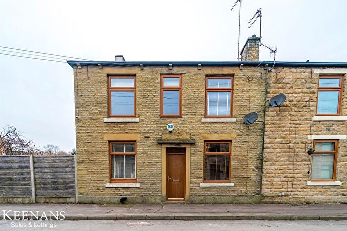 2 Bedroom End Terrace House To Rent In Store Street, Rochdale, OL11
