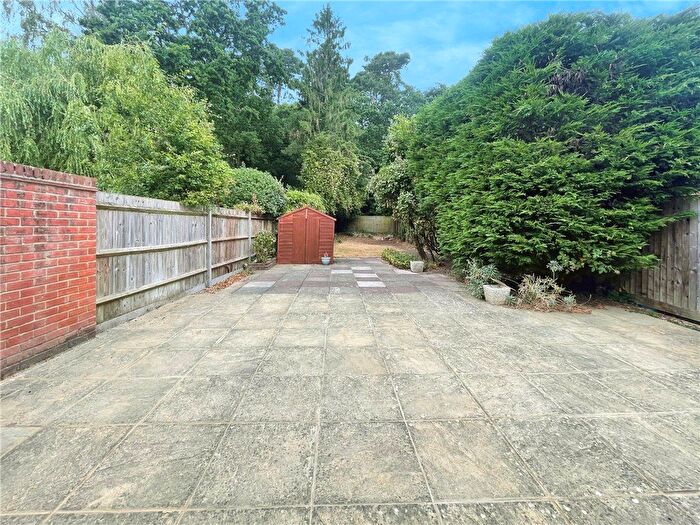 4 Bedroom Semi-Detached House To Rent In New Road, Ascot, SL5
