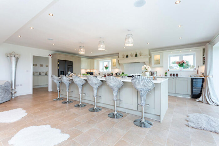 5 Bedroom Detached House For Sale In Inglewhite Road, Goosnargh, PR3