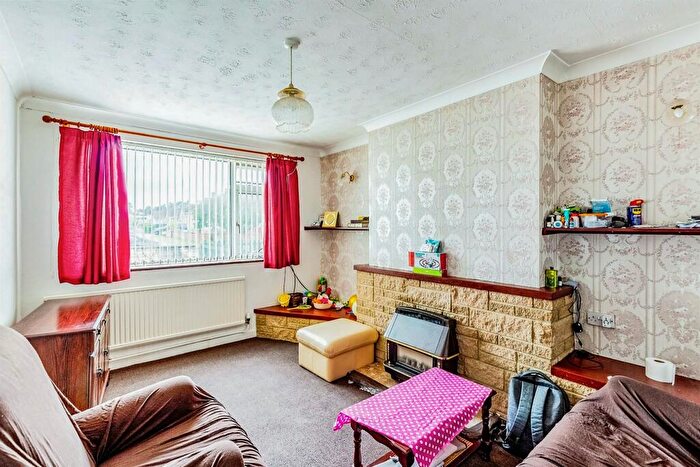 2 Bedroom Semi-Detached Bungalow For Sale In Lorraine Drive, Northampton, NN3