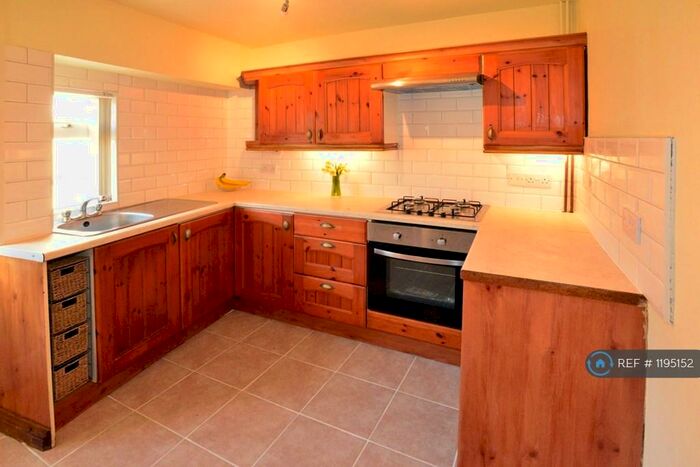 2 Bedroom Terraced House To Rent In Gay Lane, West Yorkshire, LS21