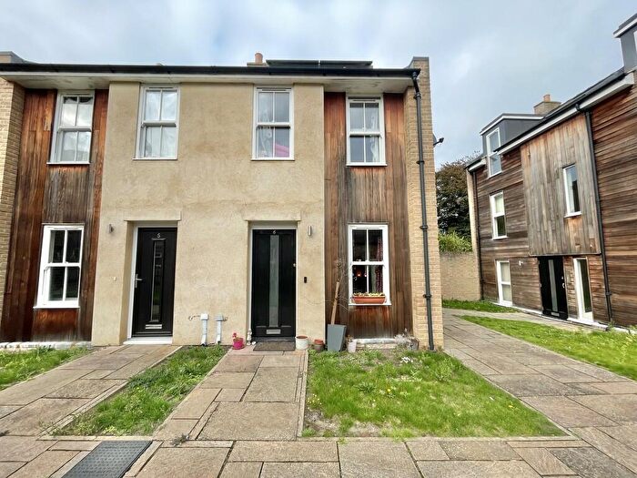 2 Bedroom End Of Terrace House To Rent In Minstrel Place, Minstrel Walk, PE15