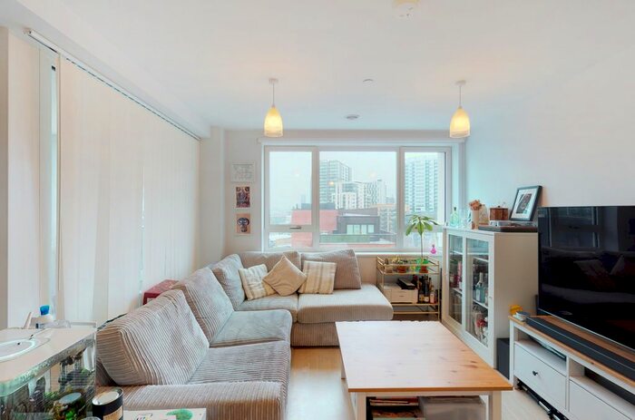 1 Bedroom Flat For Sale In Barnard House, 34 Heygate Street, Southwark, London SE17