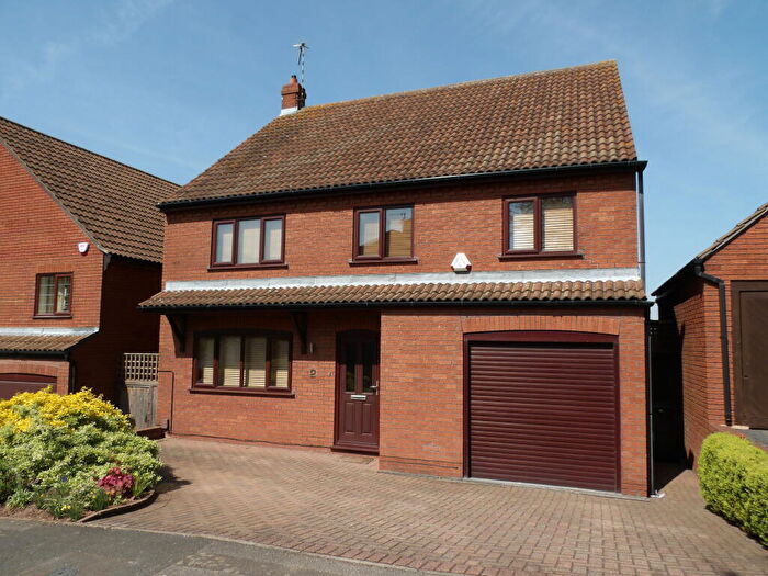 4 Bedroom Detached House To Rent In Dorchester Gardens, West Bridgford, NG2