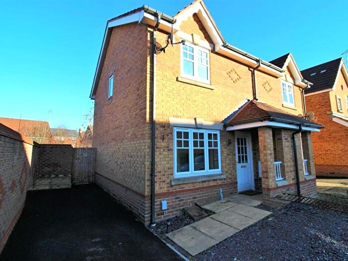 2 Bedroom Semi-Detached House To Rent In Sigerson Road, Swindon, SN25