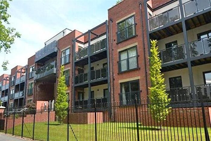 2 Bedroom Flat To Rent In Highmarsh Crescent, West Didsbury, Didsbury, Manchester, M20