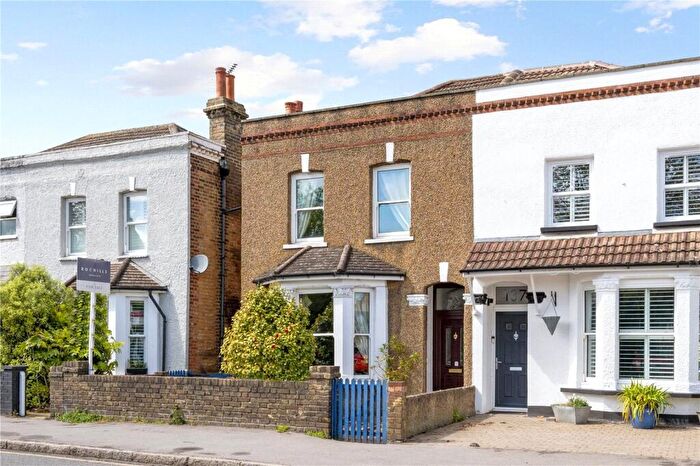 3 Bedroom Semi Detached House For Sale In Terrace Road, Walton-on-Thames, Surrey, KT12