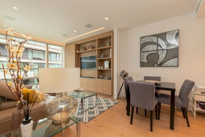 1 Bedroom Flat To Rent In Duchess Walk, London, SE1