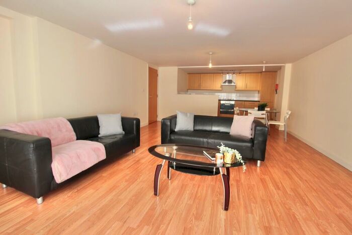 2 Bedroom Apartment To Rent In Bridgford Point, West Bridgford, NG2