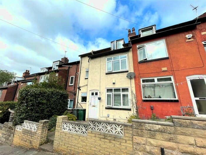 3 Bedroom Terraced House To Rent In Norman View, Kirkstall, Leeds, LS5