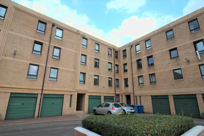 2 Bedroom Flat To Rent In Milnpark Gardens, Kinning Park, Glasgow, G41