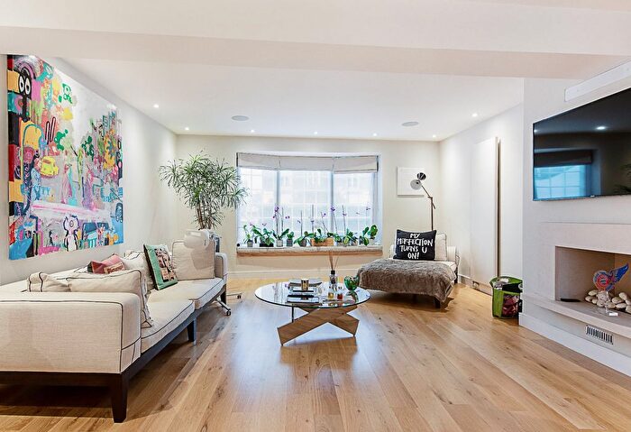 4 Bedroom Terraced House To Rent In Abingdon Road, London, W8