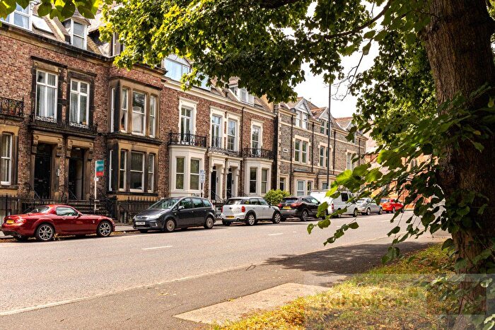 2 Bedroom Flat To Rent In Claremont Terrace, Spital Tongues, Newcastle Upon Tyne, NE2