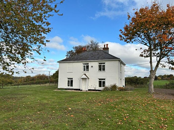 3 Bedroom Detached House To Rent In , SP11