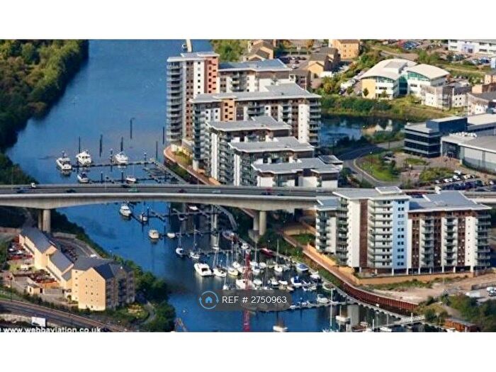 3 Bedroom Flat To Rent In Victoria Wharf, Cardiff, CF11