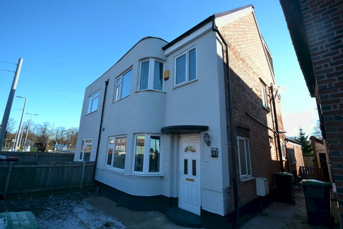 6 Bedroom Semi-Detached House To Rent In Lower Road, Beeston, NG9