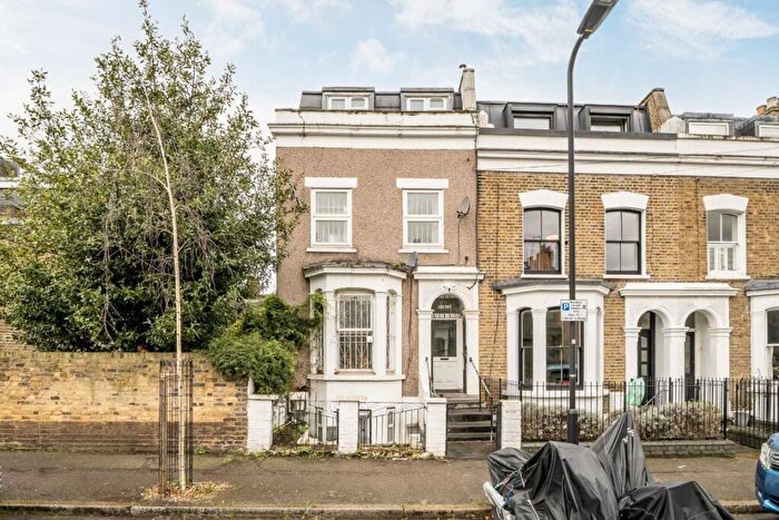 5 Bedroom House For Sale In Chippendale Street, Clapton, E5
