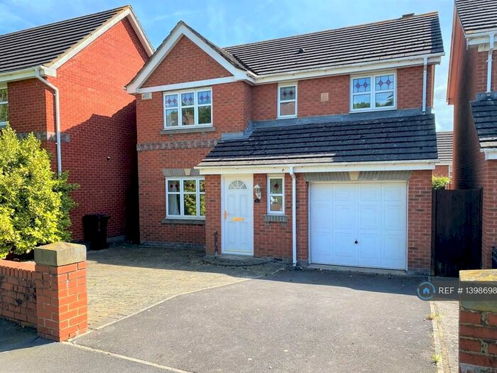 5 Bedroom Detached House To Rent In Park Road, Shirehampton, Bristol, BS11