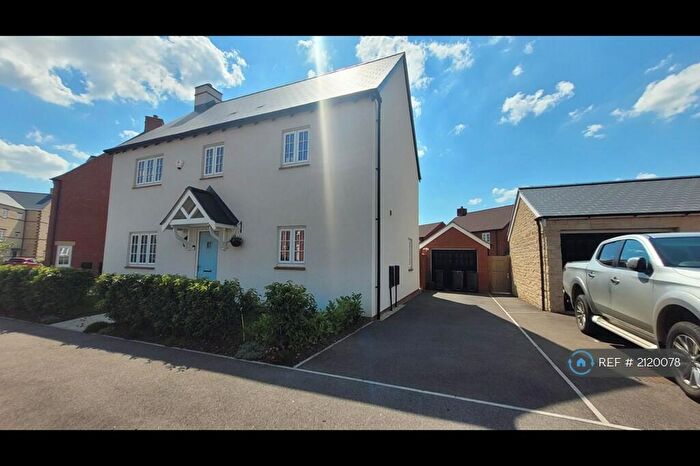 4 Bedroom Detached House To Rent In Snowdrop Way Wootton, Northampton, NN4