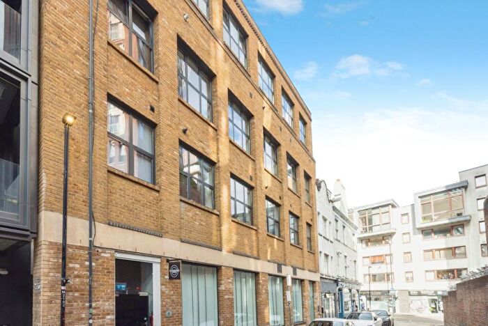 1 Bedroom Apartment To Rent In Manningtree Street, London, E1