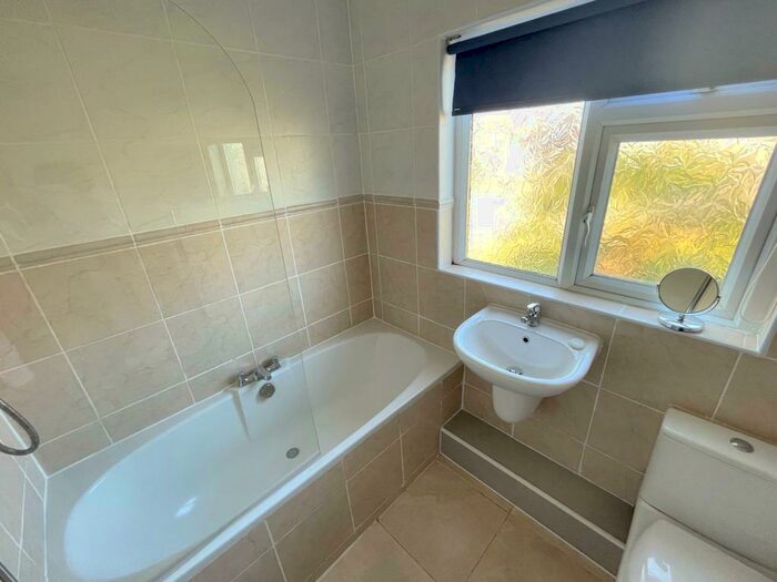 2 Bedroom Semi-Detached Bungalow For Sale In Thistleboon Drive, Mumbles, Swansea, SA3