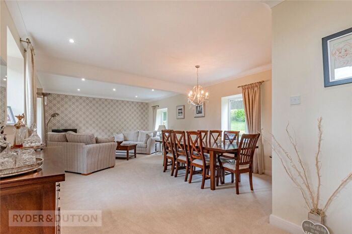 4 Bedroom Detached House For Sale In Oldham Road, Grasscroft, Saddleworth, OL4