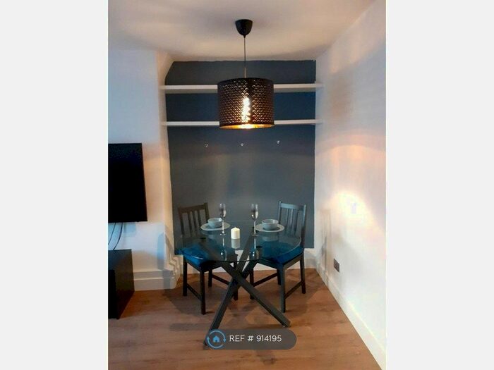 1 Bedroom Flat To Rent In Rotherfield St, London, N1