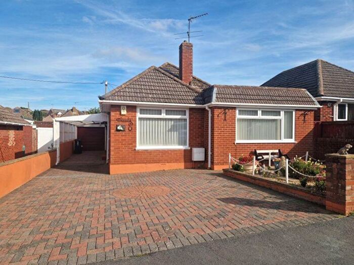 2 Bedroom Detached Bungalow For Sale In Ash Grove, Exmouth, EX8