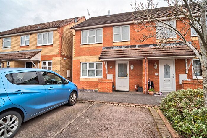 2 Bedroom Semi Detached House For Sale In Frith Copse, Peatmoor, Swindon, Wiltshire, SN5