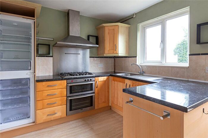 3 Bedroom Terraced House To Rent In Lurgan Walk, Knowle West, Bristol, BS4